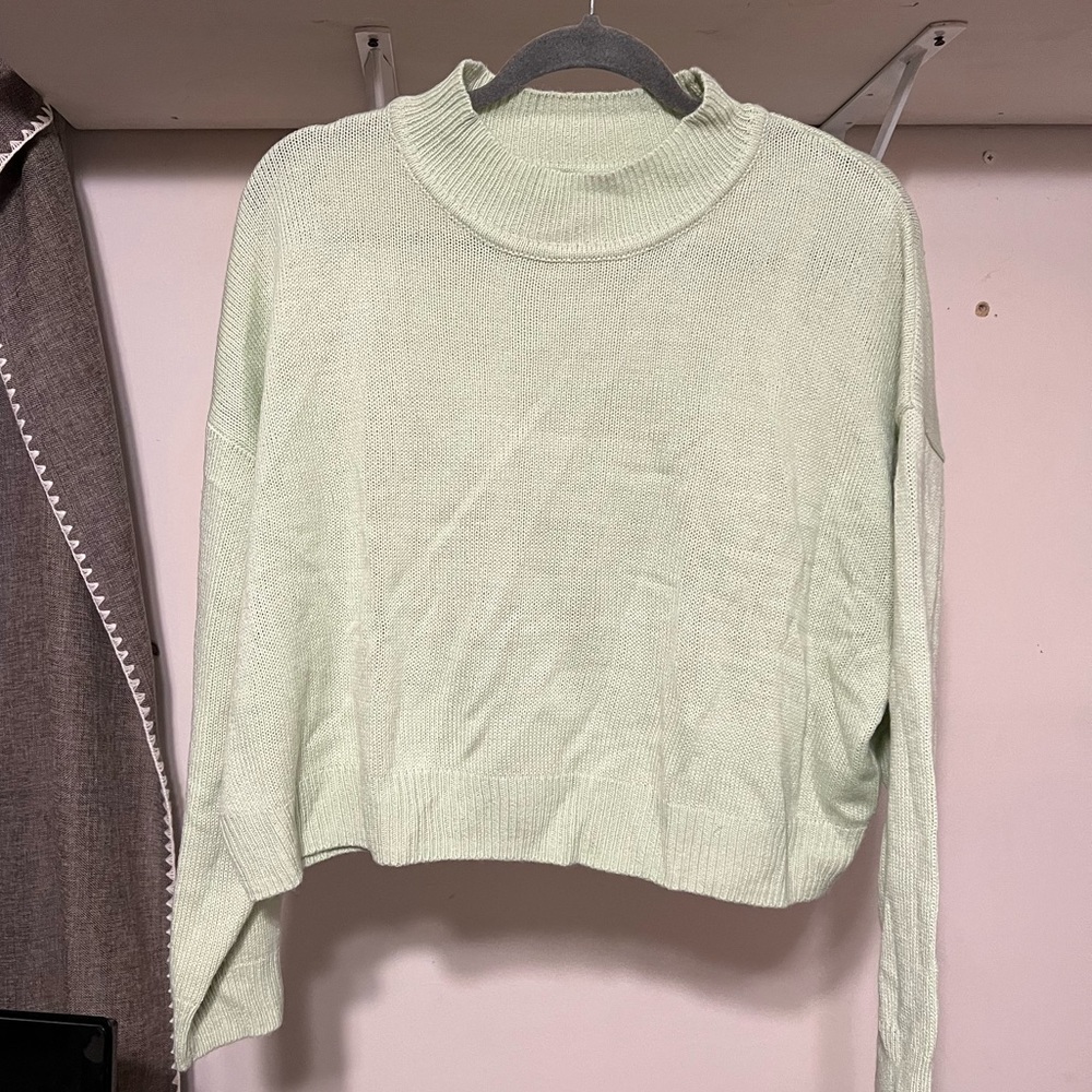 Cropped sweater
